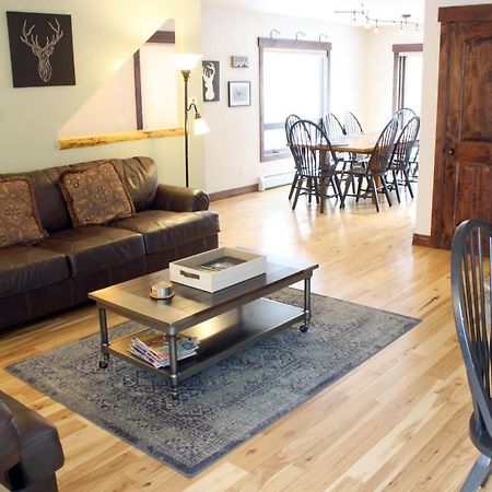 Pinecreek #E - 3 Bedroom - Pool And Hot Tub Access - Close To Town - Shuttle To Slopes 브레켄리지 외부 사진